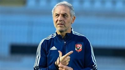 بعد تأكد غياب إمام عاشور.. كولر يستقر على ثلاثي وسط الأهلي أمام سيمبا