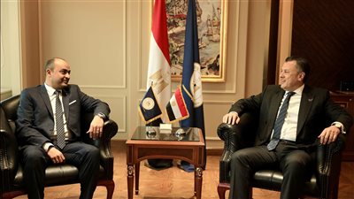  وزير السياحة والآثار يستقبل الأمين العام للمجلس الأعلى للآثار 