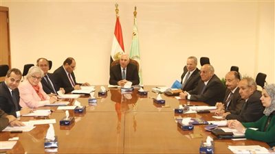 وزير الزراعة يترأس اجتماع مجلس أمناء برنامج التنمية الزراعية (ADP) 