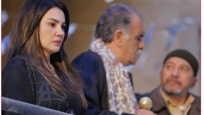 رياض الخولى يطلب الزواج من دينا فؤاد فى الحلقة 16 بمسلسل 