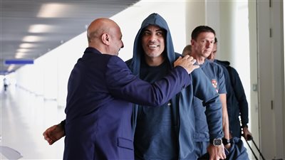 دوري أبطال أفريقيا.. بيبو يطمئن على إجراءات تسكين لاعبي الأهلي في تنزانيا