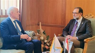 رئيس هيئة سلامة الغذاء يستقبل السفير الأسترالي لدى القاهرة ويبحثان أوجه التعاون المشترك في مجال سلامة الأغذية