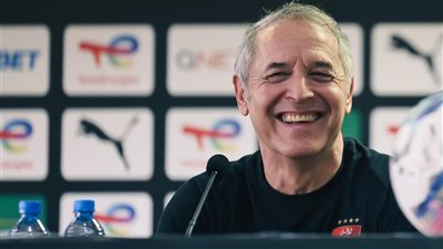 وأثق في لاعبي الأهلي رغم الغيابات.. كولر: هدفنا نتيجة إيجابية أمام سيمبا