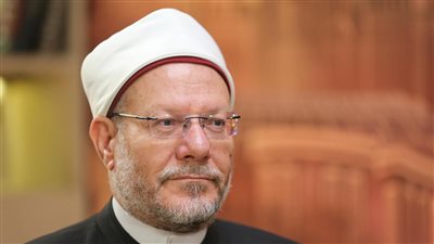 مفتى الجمهورية يكشف حكم التهرب من الضرائب 