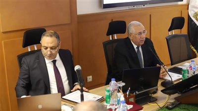 المركز الوطني لتخطيط استخدامات أراضي الدولة يعقد جلسة لمجلس الإدارة 