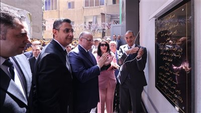  وزير الاتصالات يفتتح مبنى بريد الأميرية الجديد ومكتب بريد المقطم بعد تطويره 