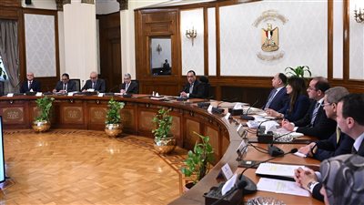رئيس الوزراء يتابع جهود فض التشابكات المالية بين وزارتي الكهرباء والإسكان والمرافق والمجتمعات العمرانية 