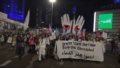 للمطالبة برحيل حكومة نتنياهو.. تظاهرات ضخمة أمام الكنيست الإسرائيلي 