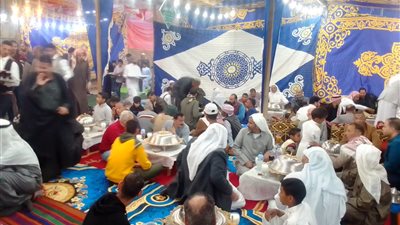مشايخ القبائل العربية تشارك في حفل إفطار قبيلة الحويطات بالسويس