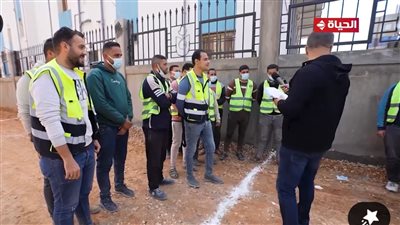 فوازير جديدة وعمل خيري جديد للدكتور عمرو الليثي في واحد من الناس