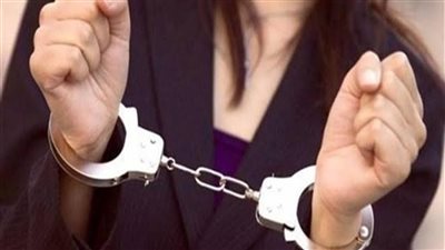 عبر التطبيقات.. ضبط سيدة بتهمة الترويج للأعمال المنافية للآداب 