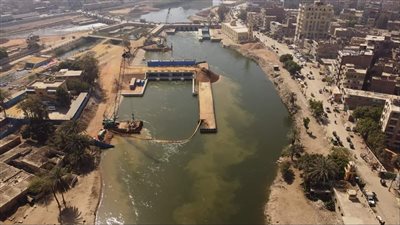 سويلم يتابع الموقف التنفيذي لمشروع إنشاء مجموعة قناطر ديروط الجديدة بنسبة تنفيذ ٤٩%