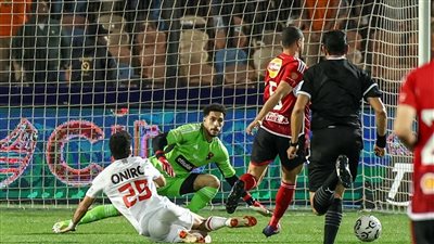 القمة 127.. الزمالك يتقدم على الأهلي بهدف سيف الجزيري فى الشوط الأول