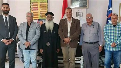 وفد كنيسة العذراء مريم بالسويس يهنيء رؤساء احياء المحافظة بعيد الفطر 