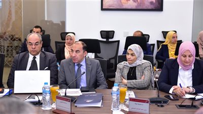 وزير العمل يفتتح ورشة 