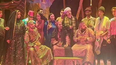 إنطلاق العرض المسرحي 