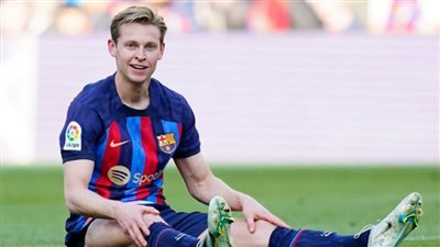 انتهاء موسمه.. برشلونة يكشف تفاصيل إصابة دي يونج