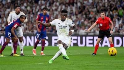 ما فائدة تقنية الفيديو.. لابورتا: سنطالب بإعادة مباراة ريال مدريد