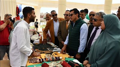 وزير الشباب والرياضة يقوم بجولة تفقدية ويفتتح عدد من المنشآت الشبابية والرياضية بشمال سيناء رفقه المحافظ