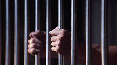 بقصد النصب والإحتيال..  ضبط شخص بتهمة إدارة كيان تعليمي وهمي بسوهاج