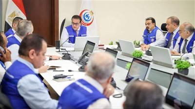 ١٠سنوات ذهبية فى القطاع الصحي بعهد الرئيس السيسي