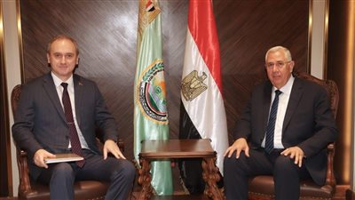 وزير الزراعة يتابع مع سفير بيلاروسيا بالقاهرة ملفات التعاون الزراعي المشترك بين البلدين 