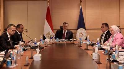 وزير السياحة والآثار يترأس اجتماع مجلس إدارة صندوق دعم السياحة والآثار