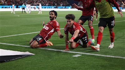 اتحاد الكرة يُرسل مليون دولار إلى الأهلي وإمام عاشور