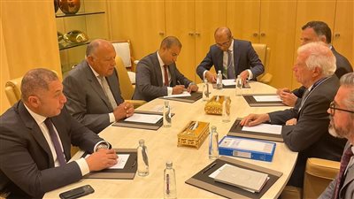 وزير الخارجية يلتقي الممثل الأعلى للشئون الخارجية للاتحاد الأوروبي