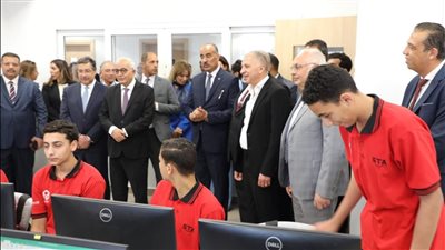 وزير التربية والتعليم يشهد افتتاح أكاديمية السويدي وبنك التعمير والإسكان الفنية بمدينة السادات الصناعية