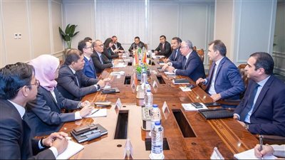 اقتصادية قناة السويس تستقبل نائب وزير التجارة و الصناعة الإندونيسى