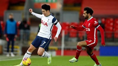 بدلا من محمد صلاح.. اتحاد جدة يبدأ التفاوض لضم سون هيونج