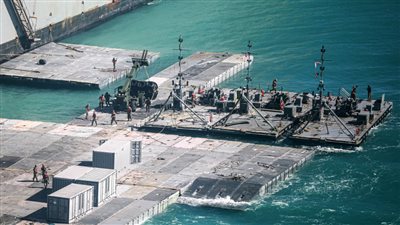 مسئولون بالبنتاجون: سيتم تشغيل الرصيف العائم قبالة سواحل غزة غدا الجمعة