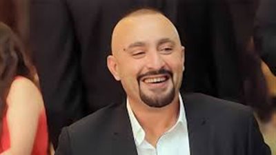 مين أكتر حد ضربك؟| السقا يمازح العوضي.. والأخير يرد: 