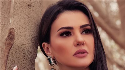 ابنة دينا فؤاد لن تسير على خطى والدتها.. وهذه وجهتها