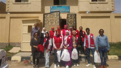 الهلال الأحمر بالسويس ينظم زيارة إلي دار فتيات أنس بن مالك