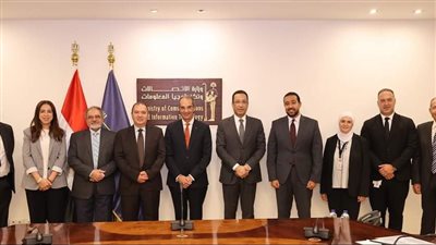 وزير الاتصالات يشهد توقيع اتفاقية تعاون بين الوزارة وشركة 