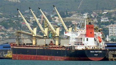 مواني البحرالأحمر تصدر57 الف طن فوسفات ودقيق الى الهند واليمن