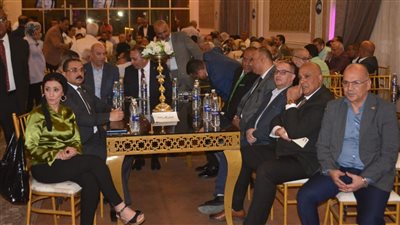 مستقبل وطن بالسويس يحتفل بعيد العمال بحضور رواد النهضة الصناعية