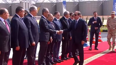الرئيس السيسى يصل مقر افتتاح المرحلة الأولى من موسم الحصاد بمشروع مستقبل مصر
