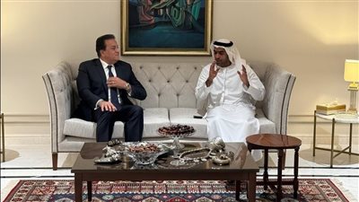 وزير الصحة يبحث مع رئيس دائرة الصحة بـ«أبوظبي» التعاون في الجينوم البشري وتشخيص أمراض القلب «عن بُعد»