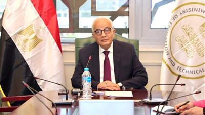 وزير التربية والتعليم يفتتح الندوة الوطنية الإقليمية الأولى حول 