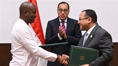 رئيس الوزراء يشهد توقيع مذكرة تفاهم مع وزارة الإدارة العامة فى سيراليون