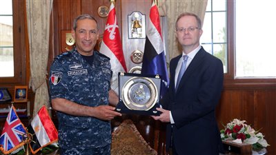 القوات البحرية المصرية والبريطانية تنفذان التدريب البحري المشترك 