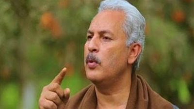 نقيب الفلاحين يحث على الجلوس مع الحمير لتحسين المزاج ويحذر