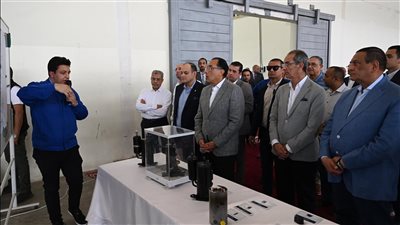  مدبولي يتفقد مجمع مصانع مجموعة العربي للغسالات بالمنطقة الصناعية بكوم أبو راضي