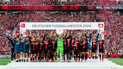 دوري اللاهزيمة.. باير ليفركوزن يكتب التاريخ ويُنهي البوندسليجا بثنائية أمام أوجسبورج