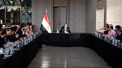 رئيس الوزراء يعقد لقاءً مُوسعًا مع أصحاب الشركات الناشئة ورواد الأعمال والمستثمرين