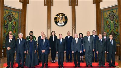 الرئيس السيسى يستقبل مجلس أمناء مكتبة الإسكندرية