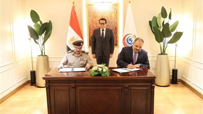 وزير الصحة يشهد توقيع بروتوكول تعاون بين الوزارة وإدارة النظم والمعلومات بالقوات المسلحة 
